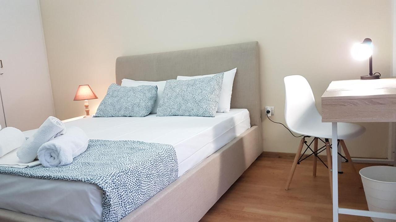 Apricot Apartment - Athens Center, 6 Bd, 2.5 Bath 외부 사진